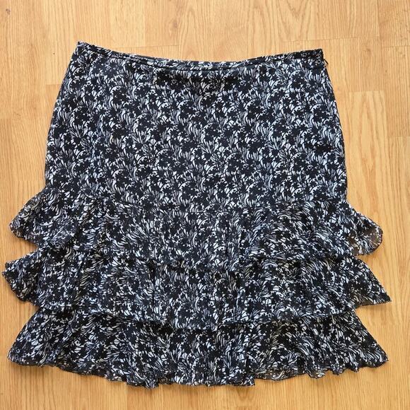 NWOT Ann Taylor Women Silk Floral Tiered Skirt 14 Sheer Whimsigoth Fairy Cottage - Picture 1 of 9